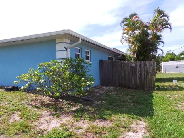 7226 Kumquat Rd, Fort Myers, Florida 33967