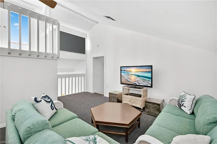 280 Southwinds Dr, Sanibel, Florida 33957