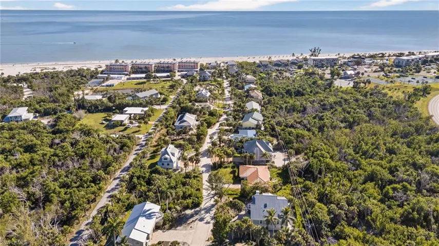 280 Southwinds Dr, Sanibel, Florida 33957
