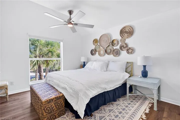 280 Southwinds Dr, Sanibel, Florida 33957