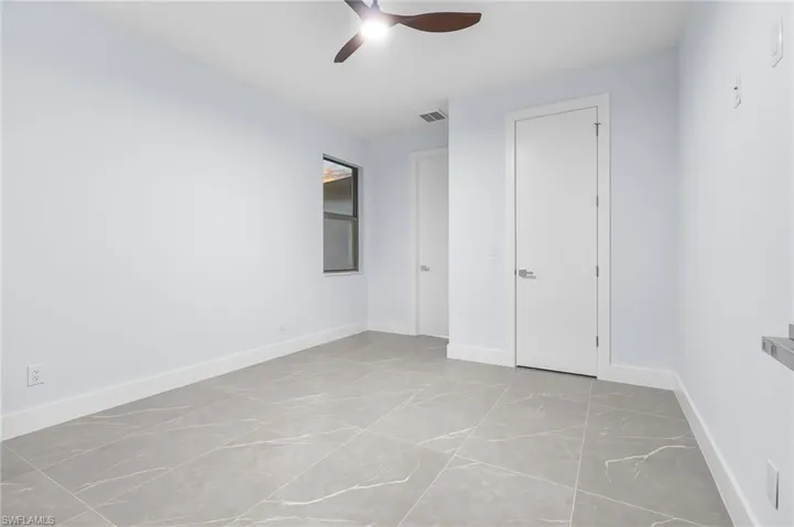 142 Sw 33rd Pl, Cape Coral, Florida 33991