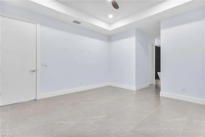 142 Sw 33rd Pl, Cape Coral, Florida 33991