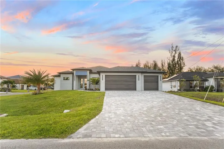 142 Sw 33rd Pl, Cape Coral, Florida 33991