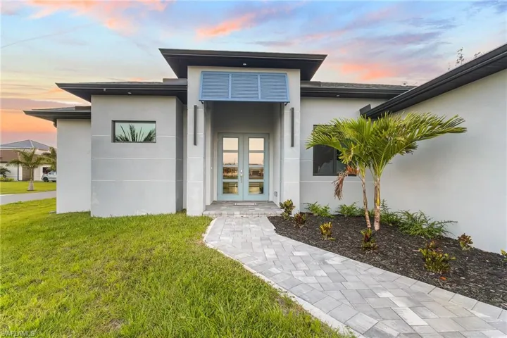 142 Sw 33rd Pl, Cape Coral, Florida 33991