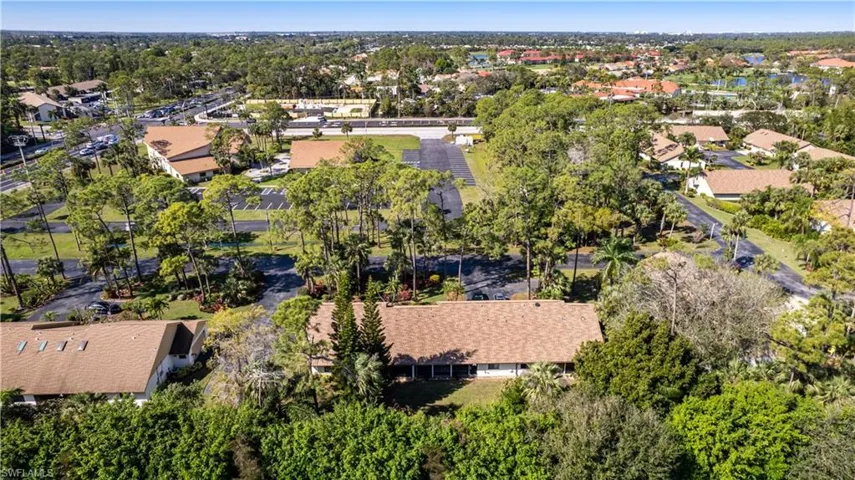 6046  Huntington Woods  DR, Naples, FL 34112