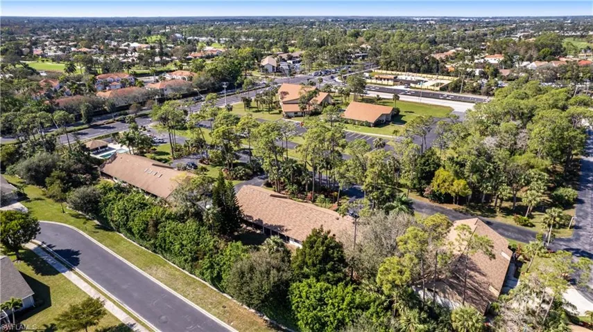 6046  Huntington Woods  DR, Naples, FL 34112