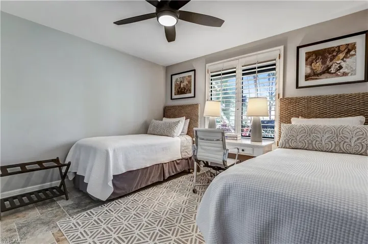 6046  Huntington Woods  DR, Naples, FL 34112