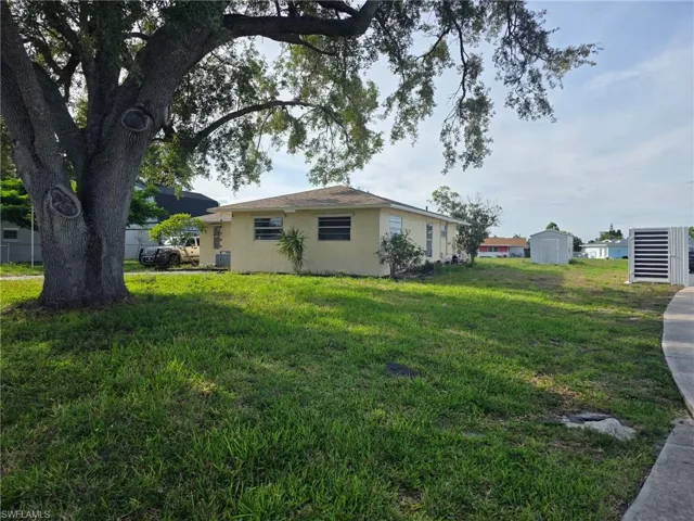 1434 Caywood Cir N, Lehigh Acres, Florida 33936
