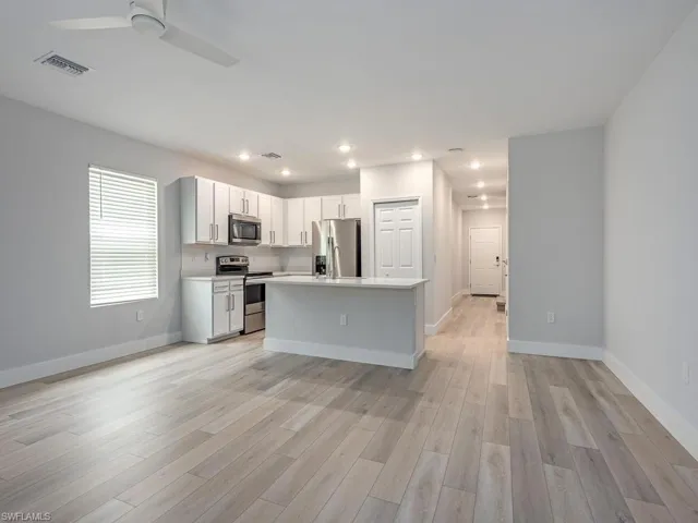15359  Wildflower  CIR, Naples, FL 34119