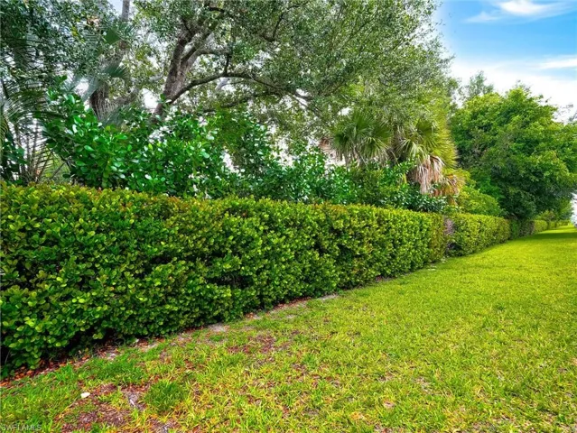 15359  Wildflower  CIR, Naples, FL 34119