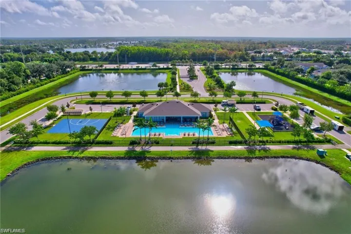 15359 Wildflower Cir, Naples, Florida 34119