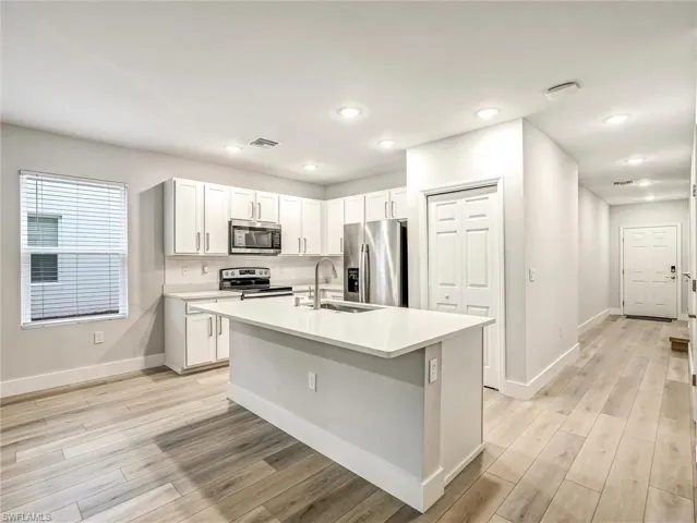 15359  Wildflower  CIR, Naples, FL 34119