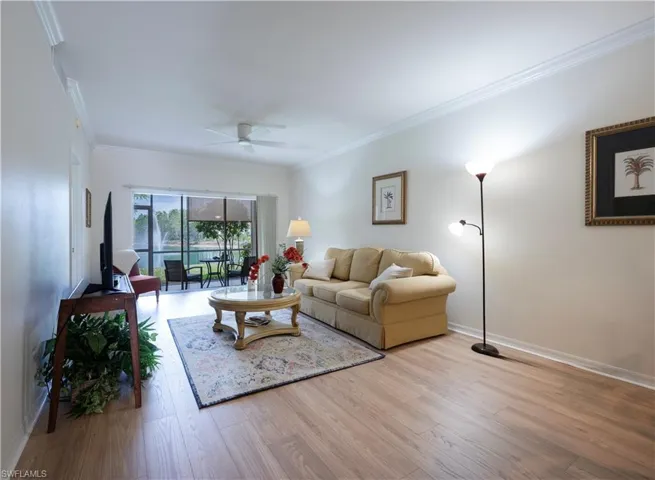 431 Valerie Way 103, Naples, Florida 34104