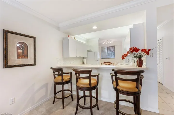 431 Valerie Way 103, Naples, Florida 34104
