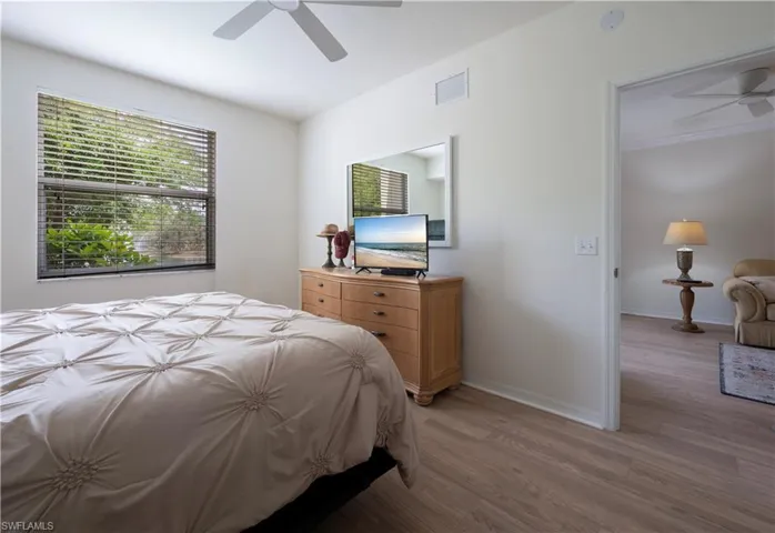 431 Valerie Way 103, Naples, Florida 34104