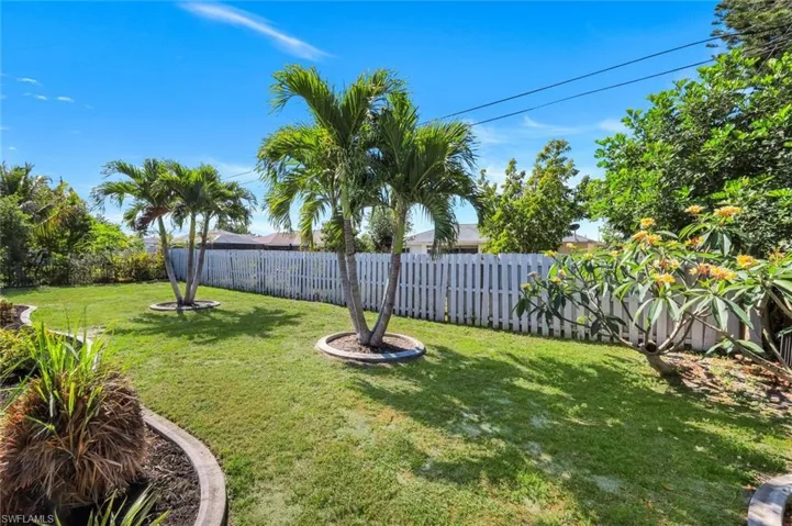 322 Se 17th St, Cape Coral, Florida 33990