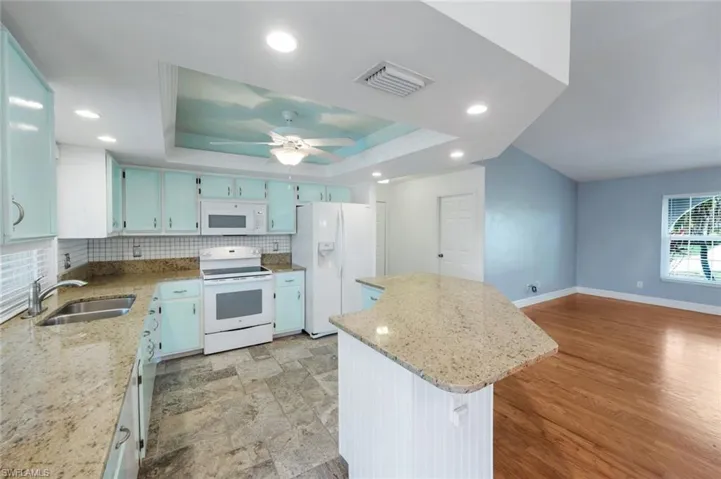 322 Se 17th St, Cape Coral, Florida 33990