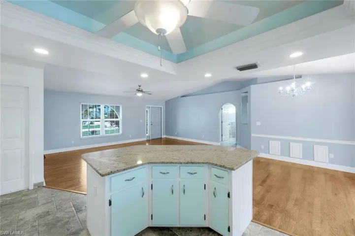 322 Se 17th St, Cape Coral, Florida 33990
