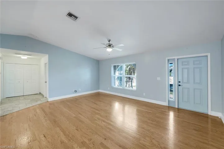322 Se 17th St, Cape Coral, Florida 33990