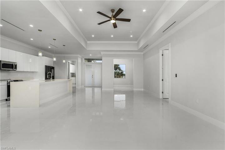 2599  45th NE AVE, Naples, FL 34120