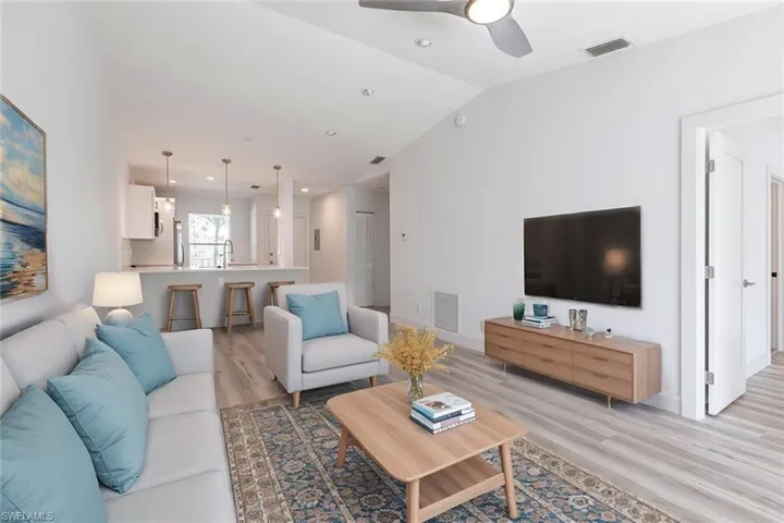 Living room VIRTUALLY STAGED
