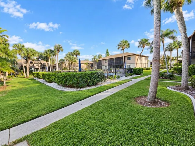 1210 Hall Rd 204, North Fort Myers, Florida 33903