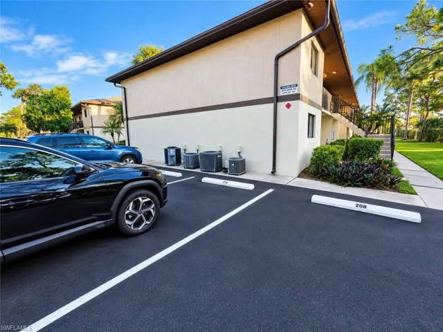 1210 Hall Rd 204, North Fort Myers, Florida 33903