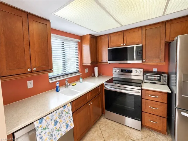 1210 Hall Rd 204, North Fort Myers, Florida 33903