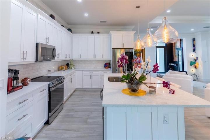 Open Kitchen