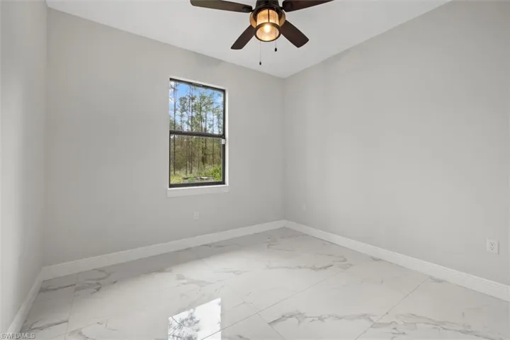 Guest Bedroom #1
