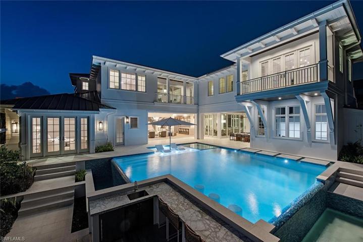 140  5th S AVE, NAPLES, FL 34102