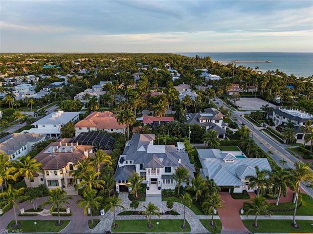 140  5th S AVE, NAPLES, FL 34102