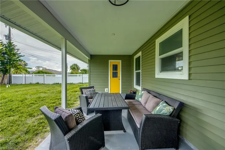View of terrace with an outdoor hangout area
