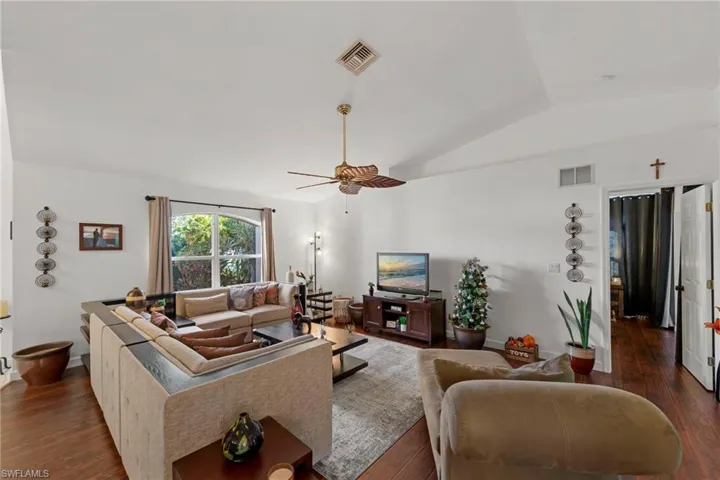 144 27th St, Cape Coral, Florida 33904