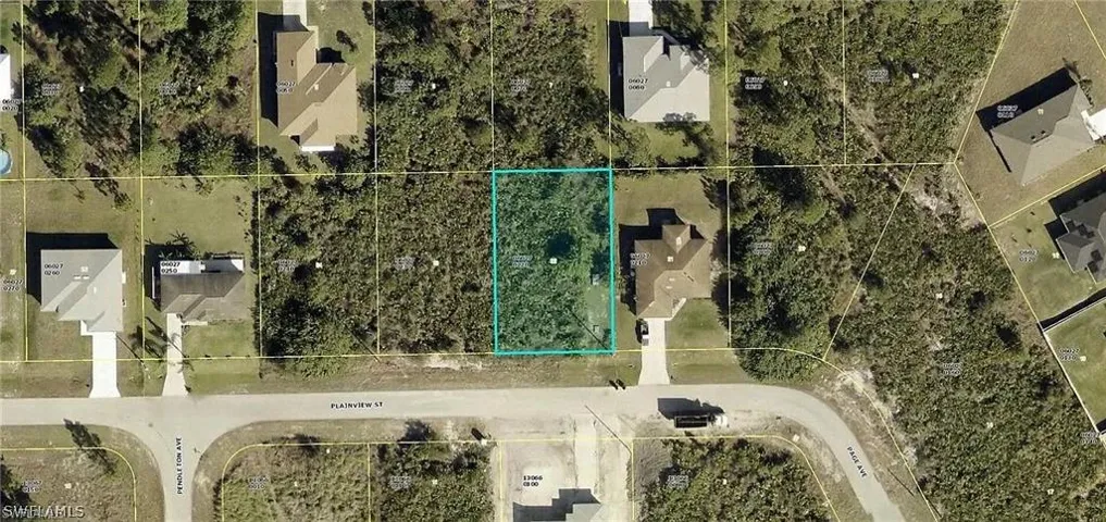 117 Plainview St, Lehigh Acres, Florida 33974
