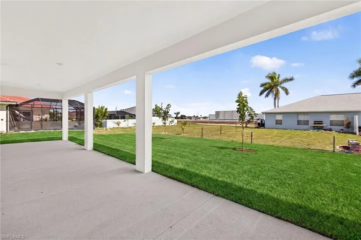 2032 Nw 3rd Ter, Cape Coral, Florida 33993