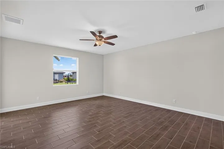 2032 Nw 3rd Ter, Cape Coral, Florida 33993