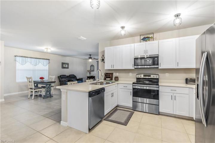 2073  Pigeon Plum  WAY, NORTH FORT MYERS, FL 33917