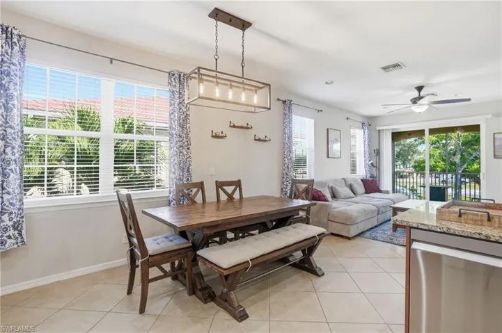 8515 Oakshade Cir 201, Fort Myers, Florida 33919
