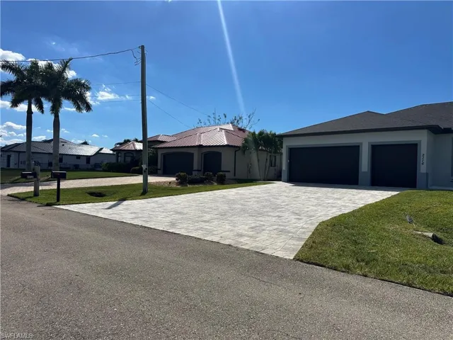2115 Nw 41st Pl, Cape Coral, Florida 33993