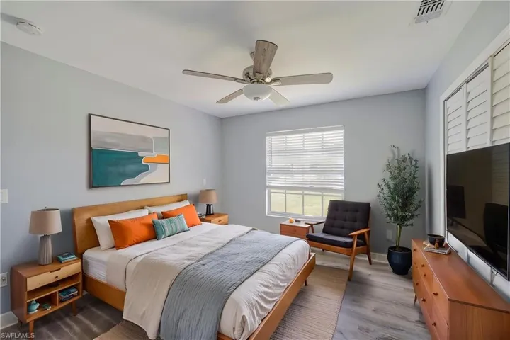 517 Plumosa Ave, Lehigh Acres, Florida 33972
