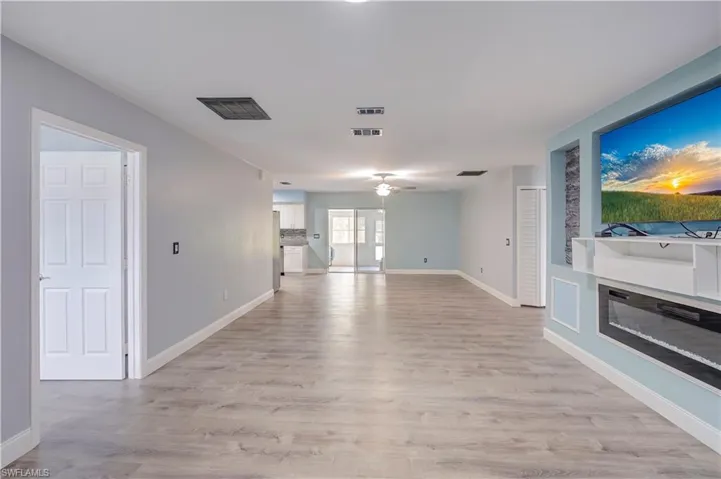 517 Plumosa Ave, Lehigh Acres, Florida 33972