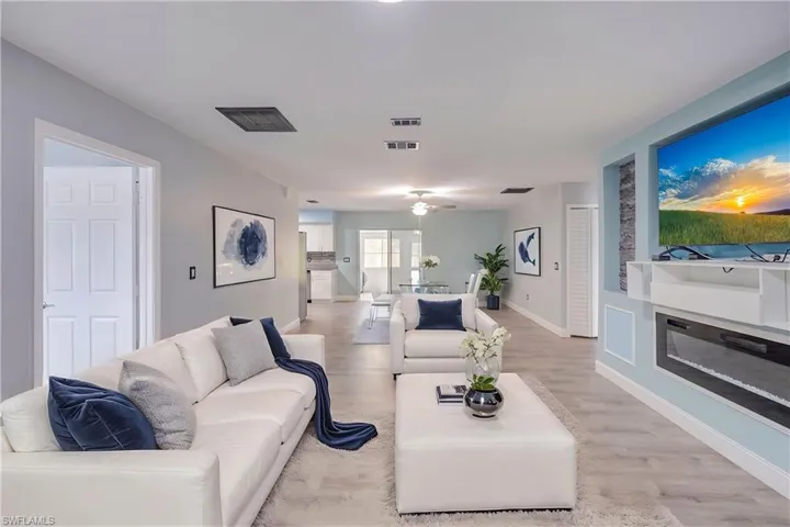 517 Plumosa Ave, Lehigh Acres, Florida 33972