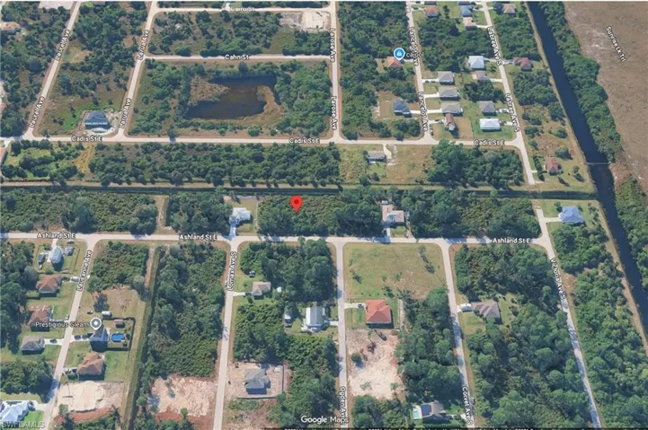 718 Ashland St E, Lehigh Acres, Florida 33974