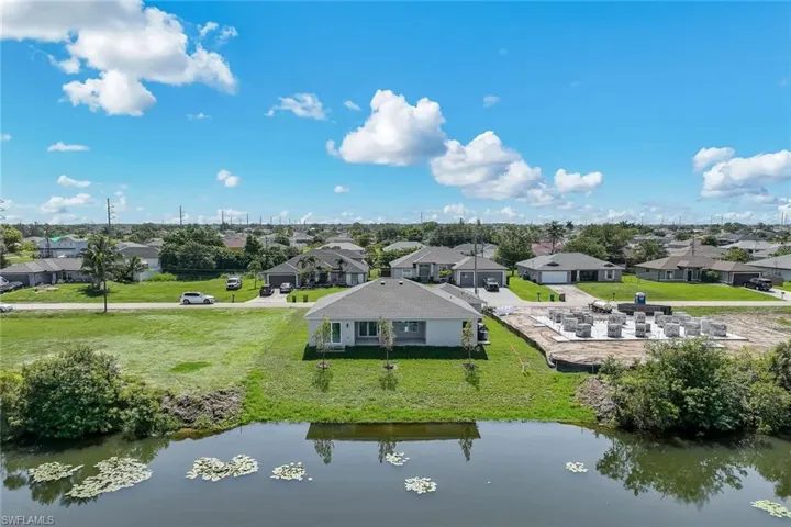 2622 Ne 1st Pl, Cape Coral, Florida 33909