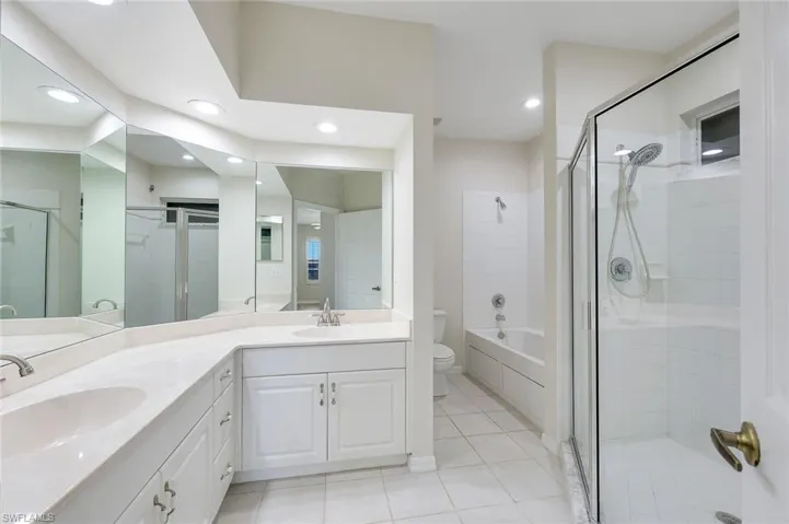 210 Waterside Cir 201, Marco Island, Florida 34145