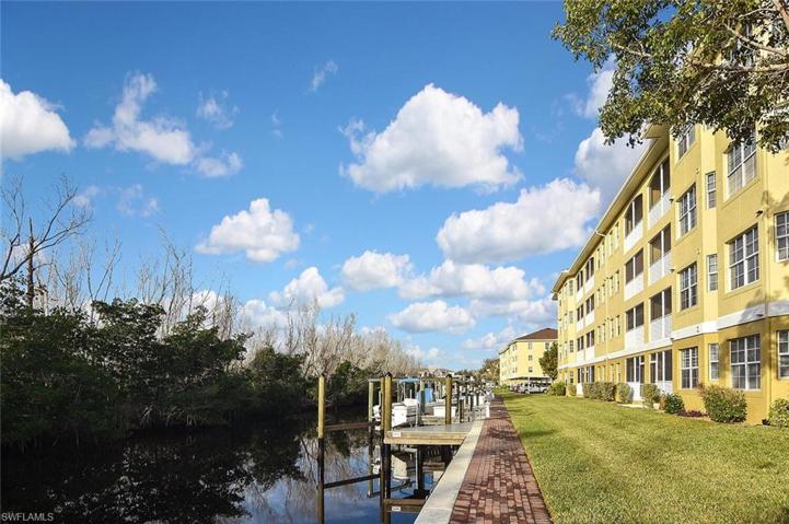 1791  Four Mile Cove  PKWY, CAPE CORAL, FL 33990