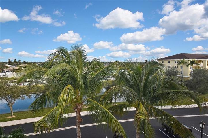 1791  Four Mile Cove  PKWY, CAPE CORAL, FL 33990
