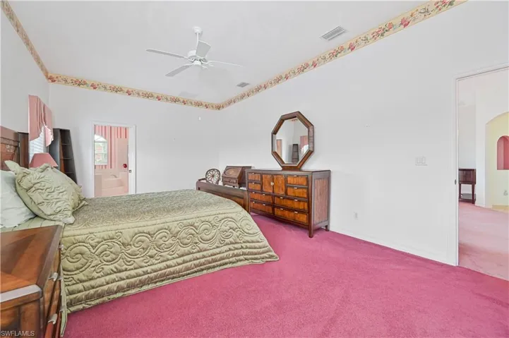 4255  Perth  CT, North Fort Myers, FL 33903