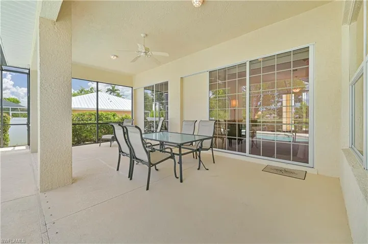 4255  Perth  CT, North Fort Myers, FL 33903
